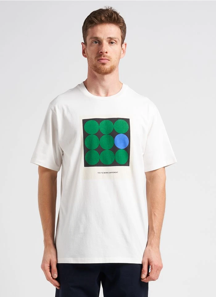 Thinking Mu YES TO BEING DIFERENT - Regular-fit, Katoenen T-shirt Met Ronde Hals En Print | Wit 4 Thinking Mu YES TO BEING DIFERENT - Regular-fit, Katoenen T-shirt Met Ronde Hals En Print | Wit - Afbeelding 2