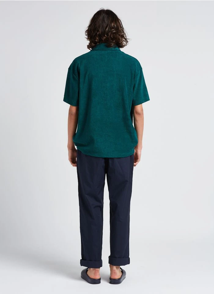 Lacoste Platte Sandalen Met Krokodilmotief | Zwart 15 Lacoste Platte Sandalen Met Krokodilmotief | Zwart - Afbeelding 13